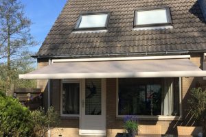 knikarmscherm verano porto plaatsen bij familie boon in gouda 1